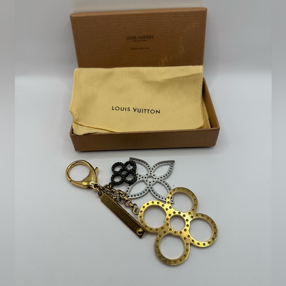 Louis Vuitton Fleur d’Épi Keychain/Bag Charm - Gold & Silver Tone -3rd party COA